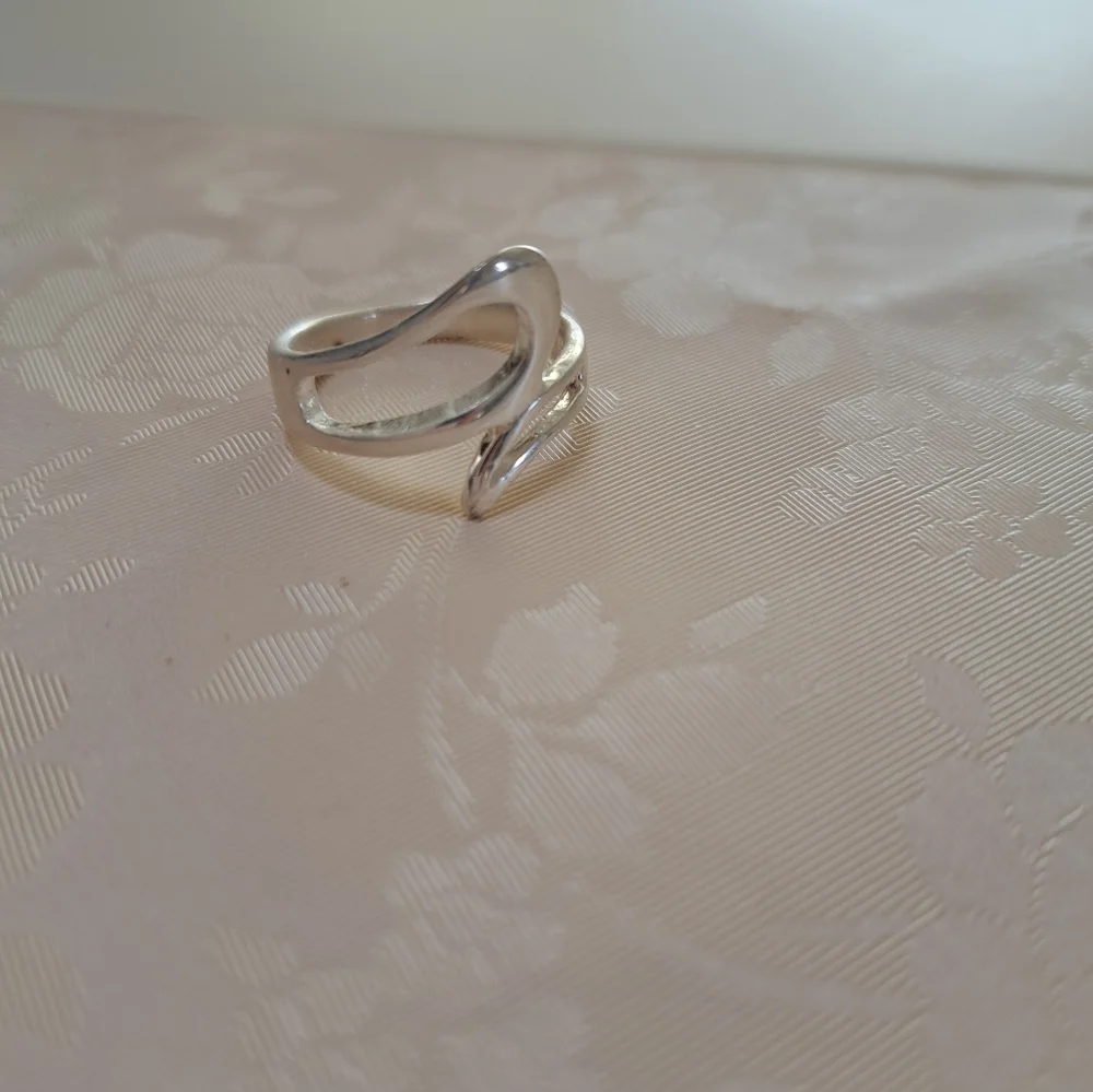 Vintage Sterling Silver Minimalist Wrap Ring